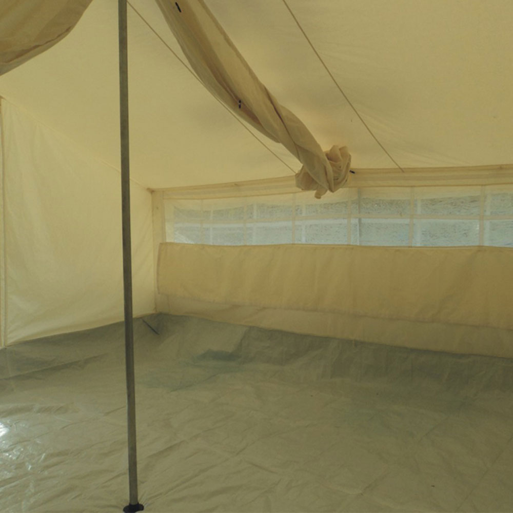 UNCHR Refugee Family Tent 005353