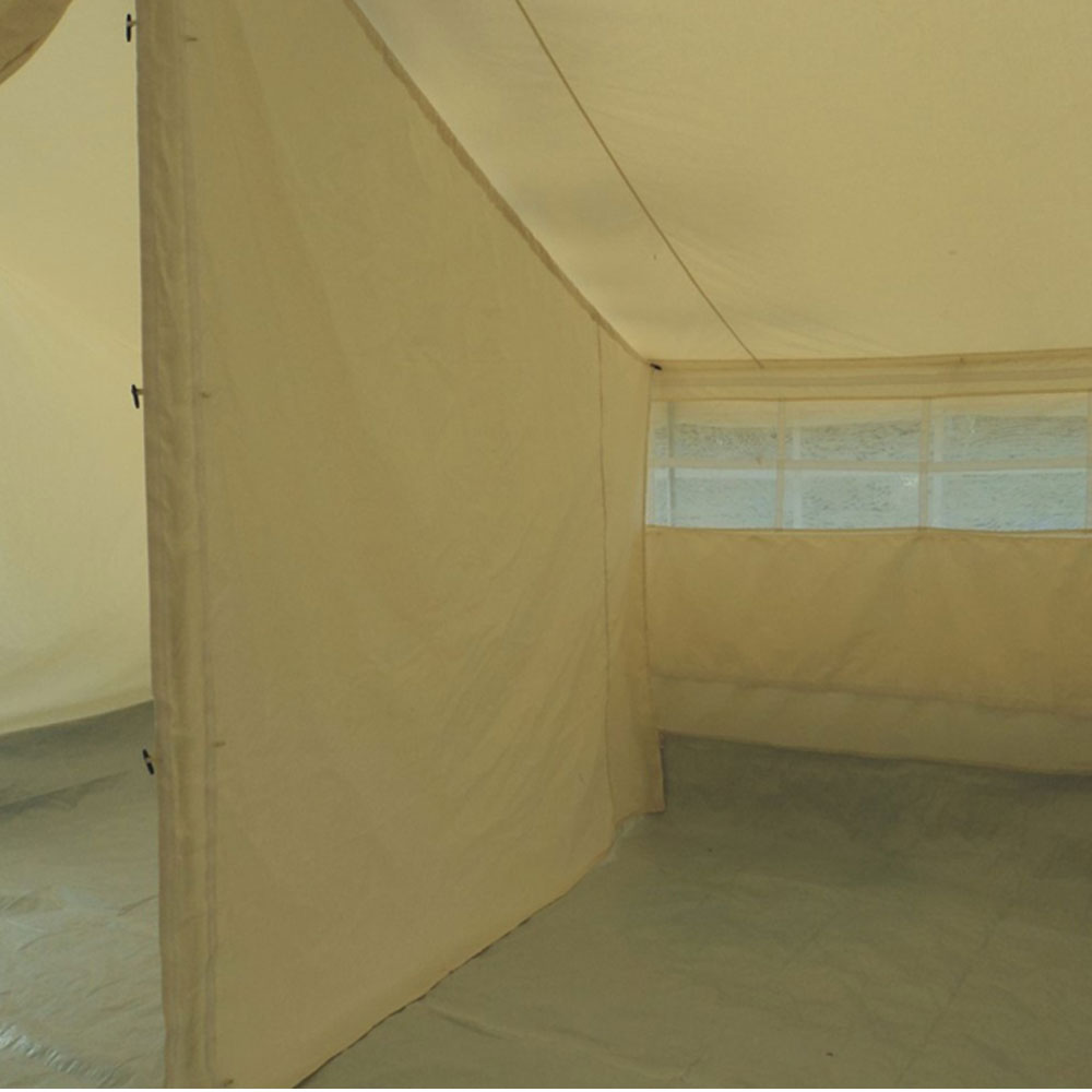 UNCHR Refugee Family Tent 005353